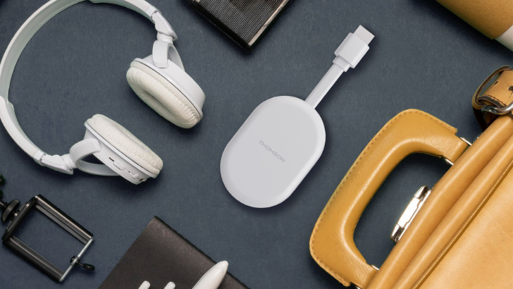 THOMSON 152 Go Cast, ufficiale il nuovo dongle 4K per Google TV